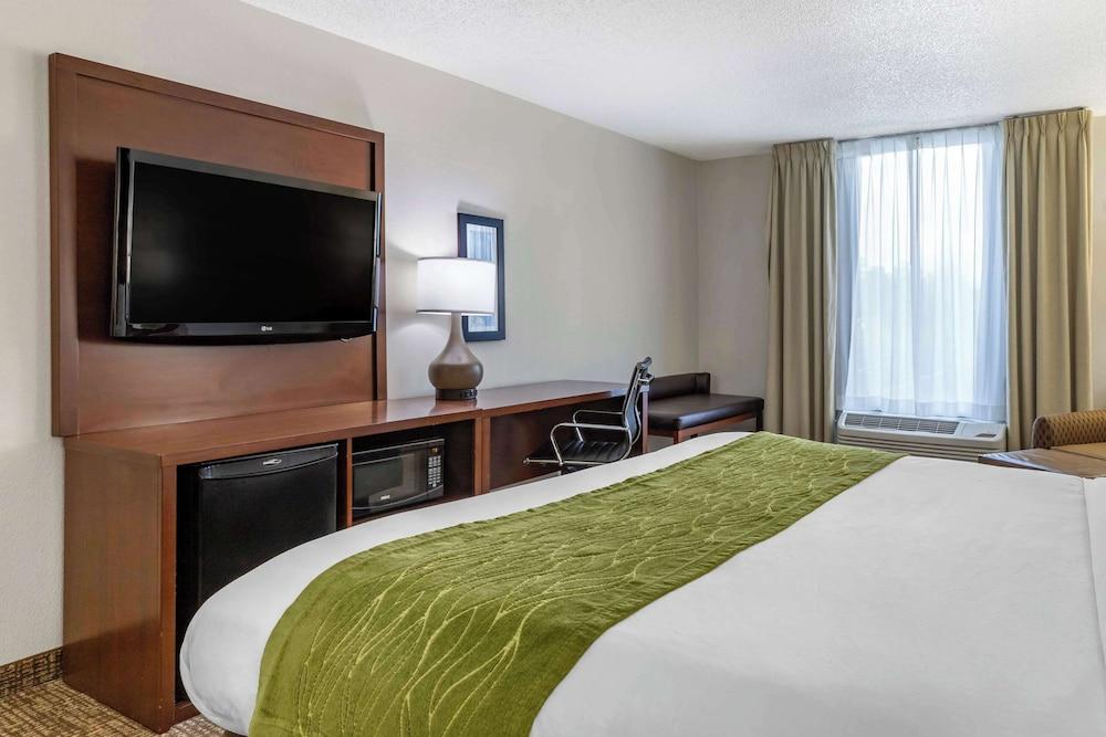 Comfort Inn Shelby photo 26