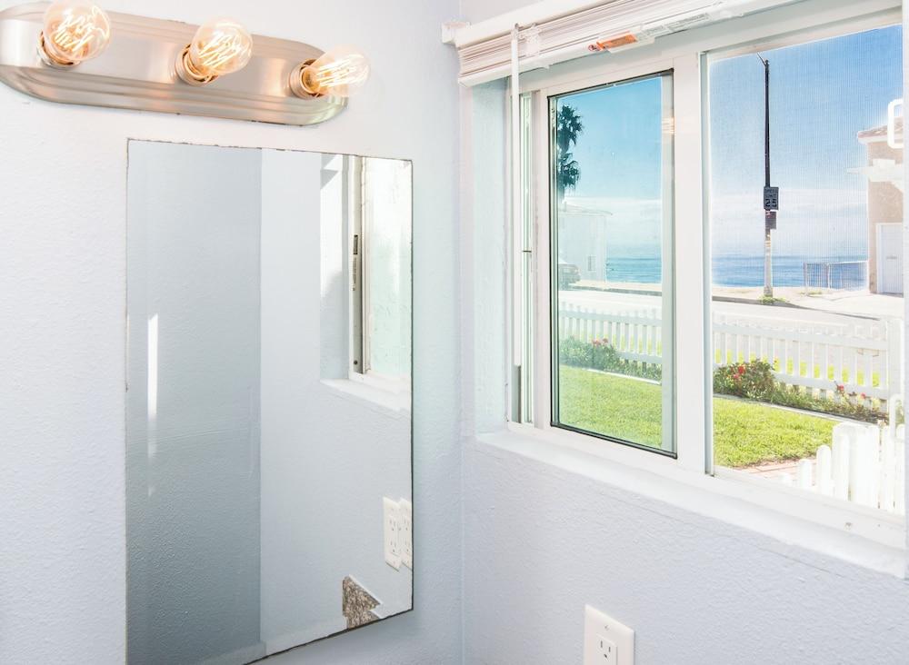 Pacific Bungalow photo 15