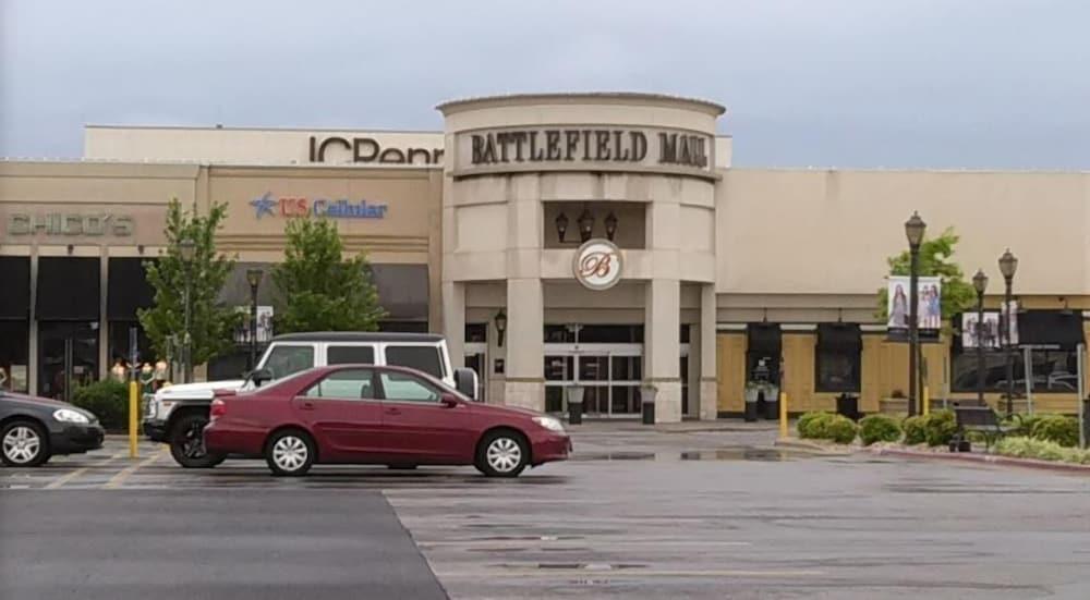 Super 8 by Wyndham Springfield/Battlefield photo 10
