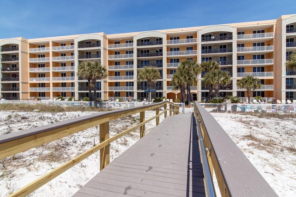 Azure Condominiums photo 50