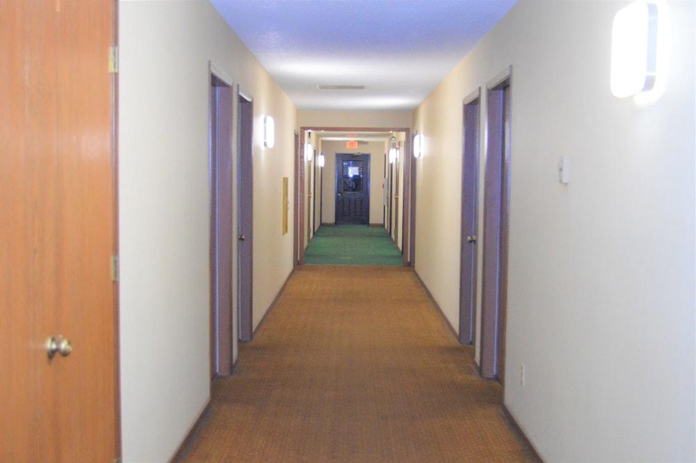 Old Towne Motel photo 46