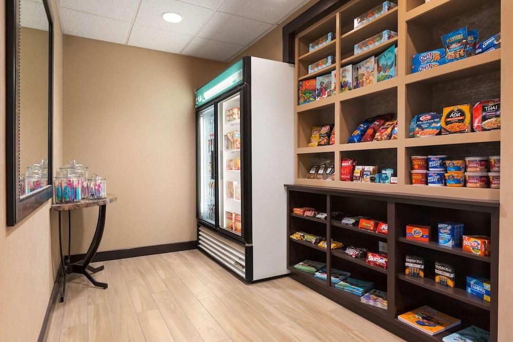 Homewood Suites by Hilton Denver Tech Center photo 43