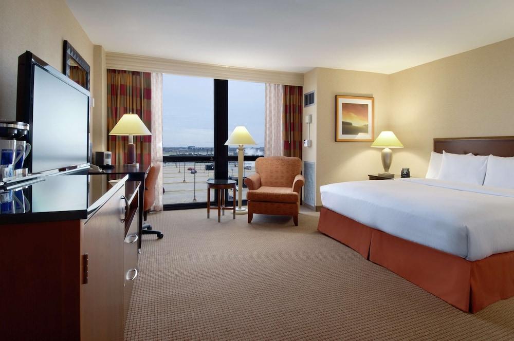 Hilton Chicago O'Hare Airport photo 29