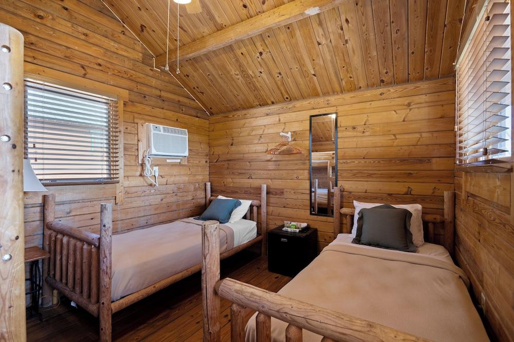Texas Hill Country Resort photo 8