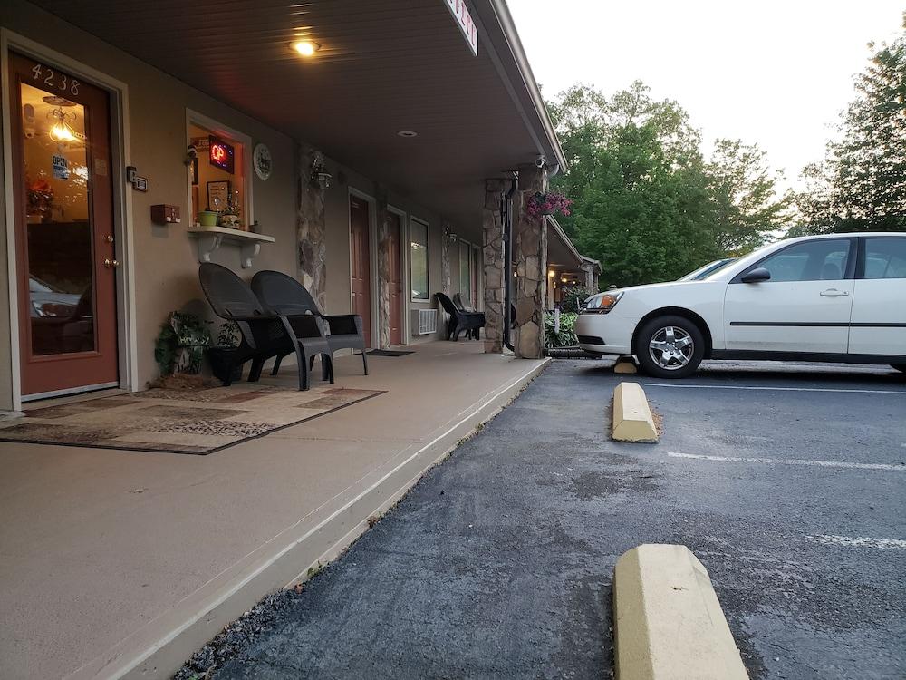 Chatuge Mountain Inn photo 32