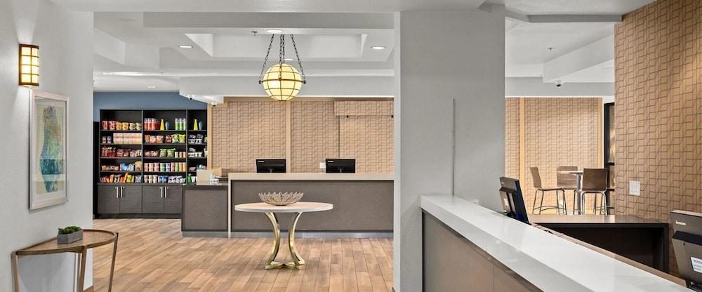 Tropicana Condos photo 2