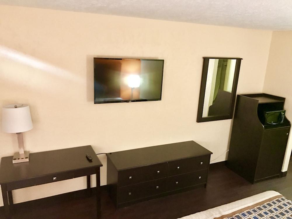 American Inn photo 5