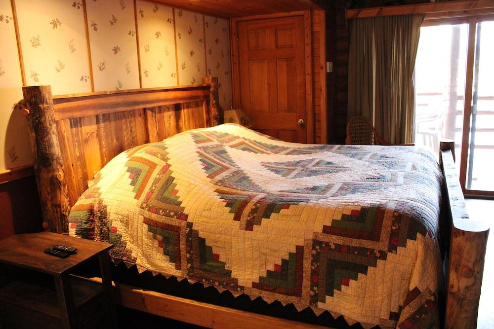 Cedar Lodge and Settlement photo 38