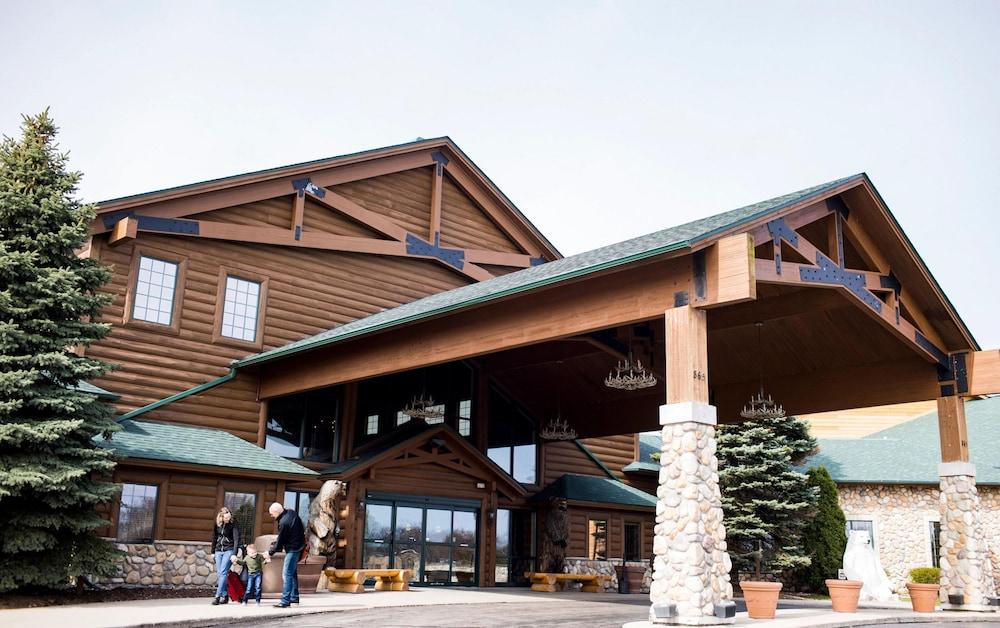 Tundra Lodge photo 1