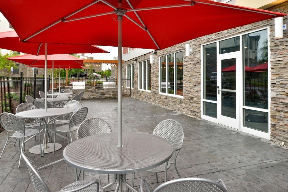 Home2Suites by Hilton Dupont, WA photo 9
