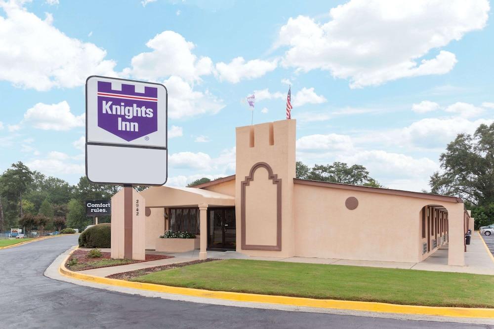 Knights Inn Tucker photo 15