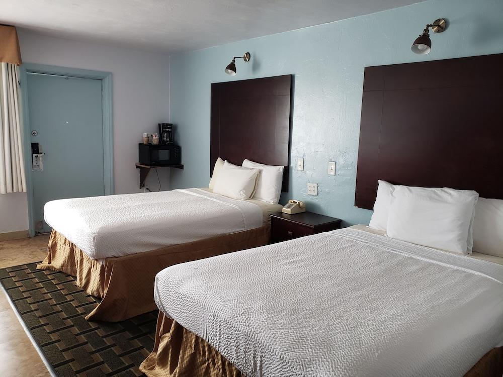 Topaz Motel photo 4