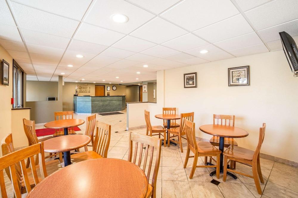 Quality Inn & Suites Elko photo 40