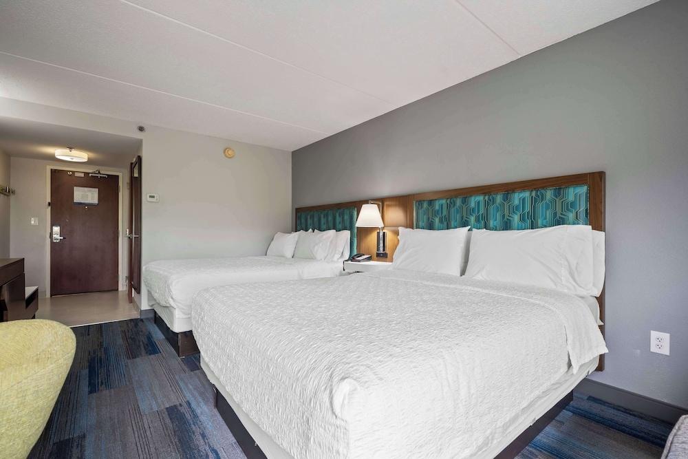 Hampton Inn Ridgefield Park photo 23