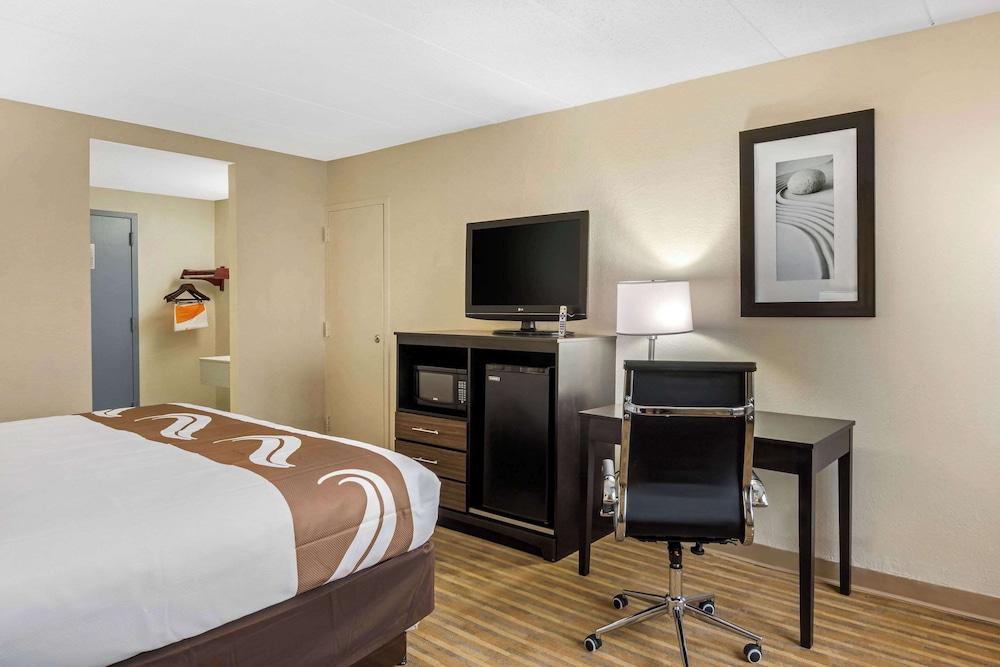 Quality Inn & Suites Ruther Glen photo 12