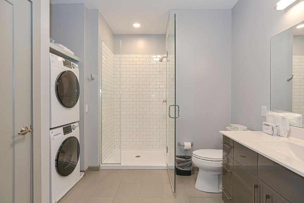 Global Luxury Suites Downtown Providence photo 86