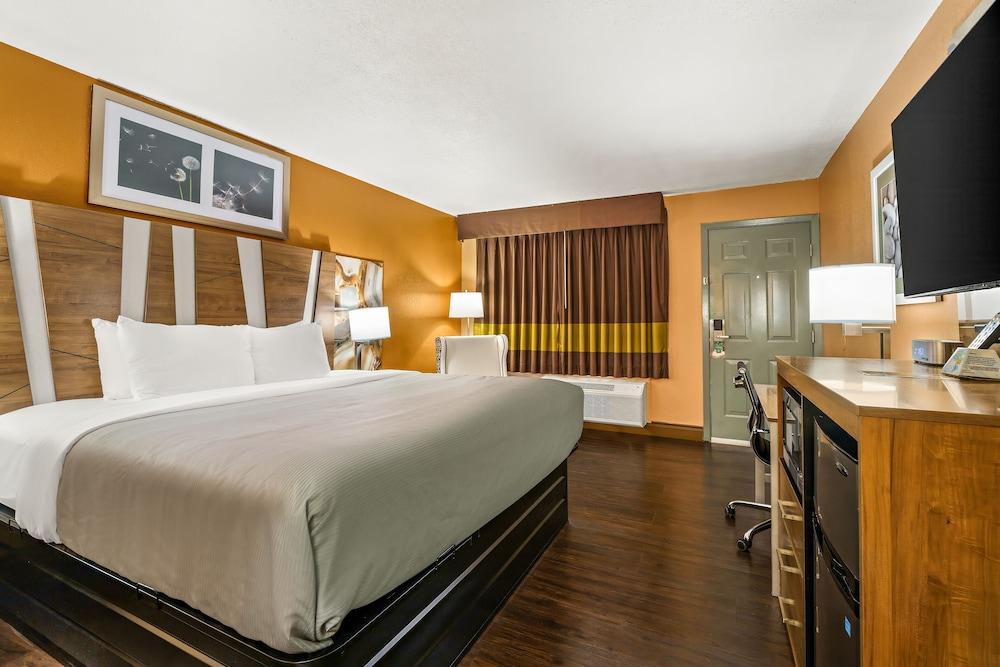 Quality Inn & Suites Corinth West photo 5