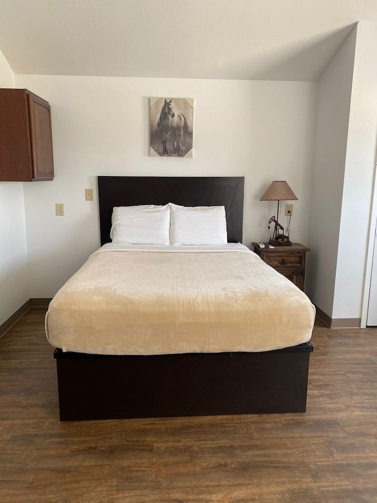 The Resource Inn photo 12