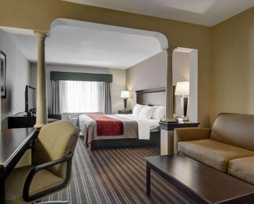 Spark by Hilton Woburn Boston photo 7