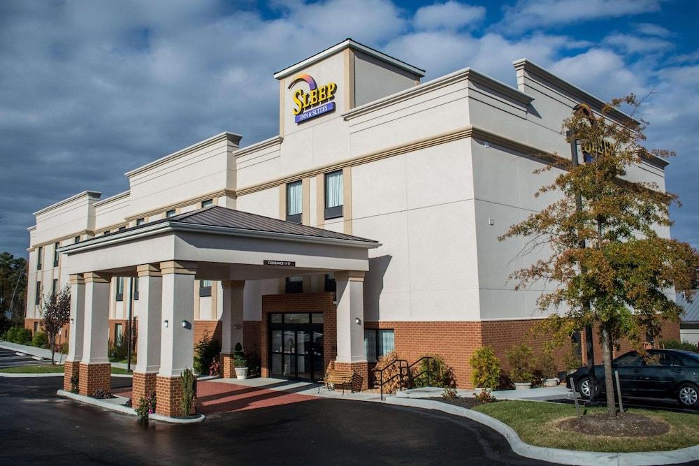 Sleep Inn And Suites photo 28