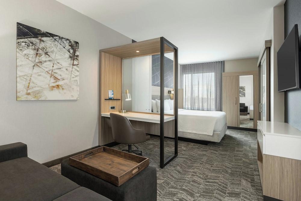 Springhill Suites By Marriott Fargo photo 14