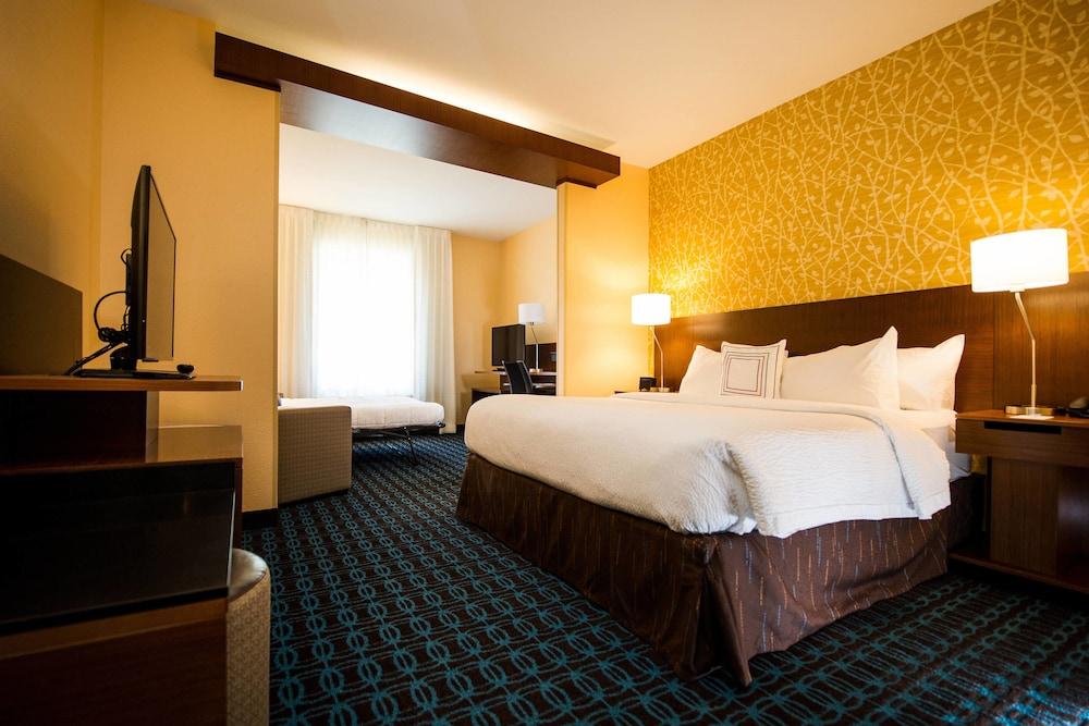 Fairfield Inn & Suites Cambridge photo 43