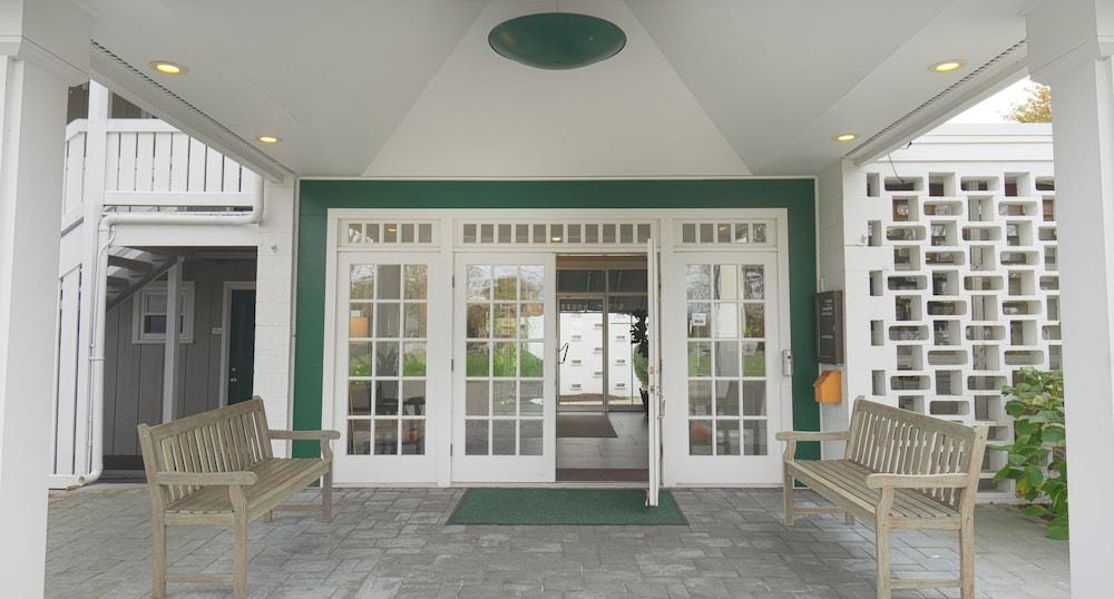 East Hampton House Resort photo 31