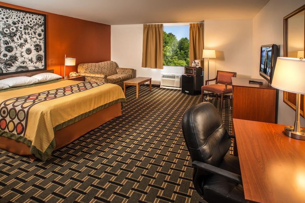Super 8 by Wyndham Prestonsburg photo 6