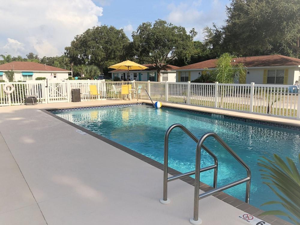 Addys Villas photo 23