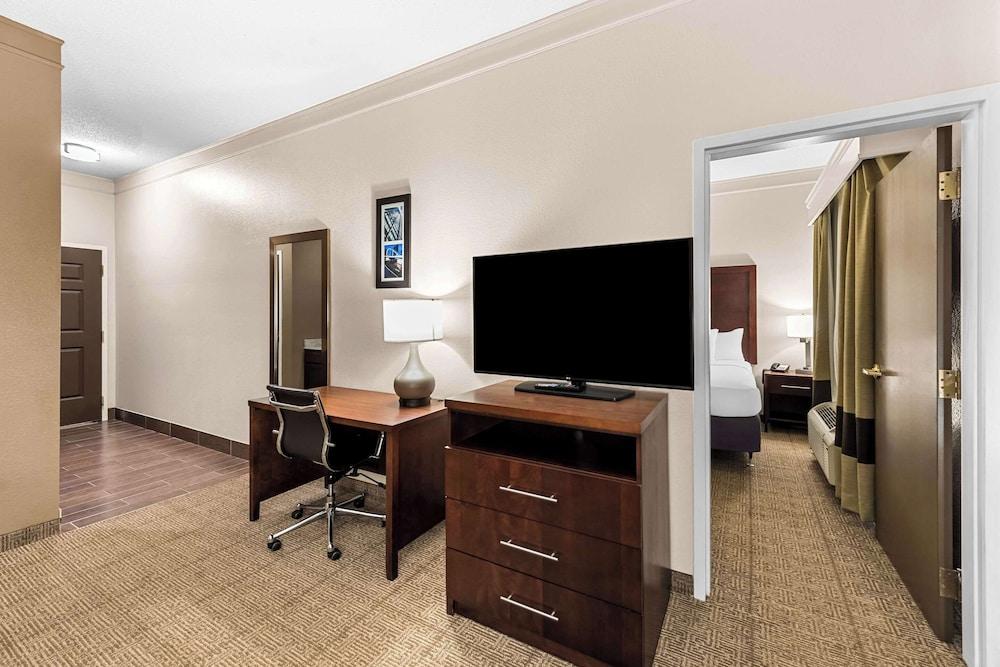 Comfort Inn & Suites Heath - Newark South photo 30