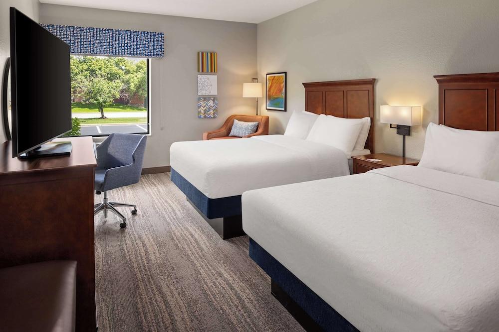 Hampton Inn Minneapolis NW Maple Grove photo 6