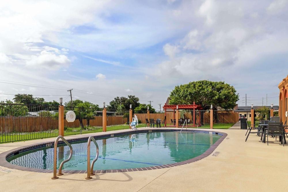 Best Western Northwest Corpus Christi Inn & Suites photo 4