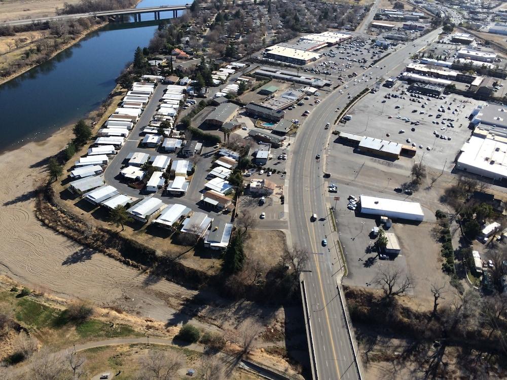 The River Inn and Suites photo 6
