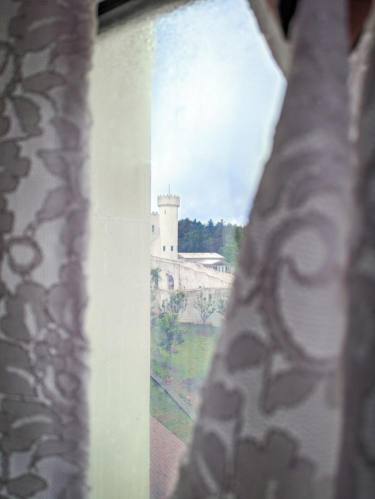 Uhuburg Castle photo 56