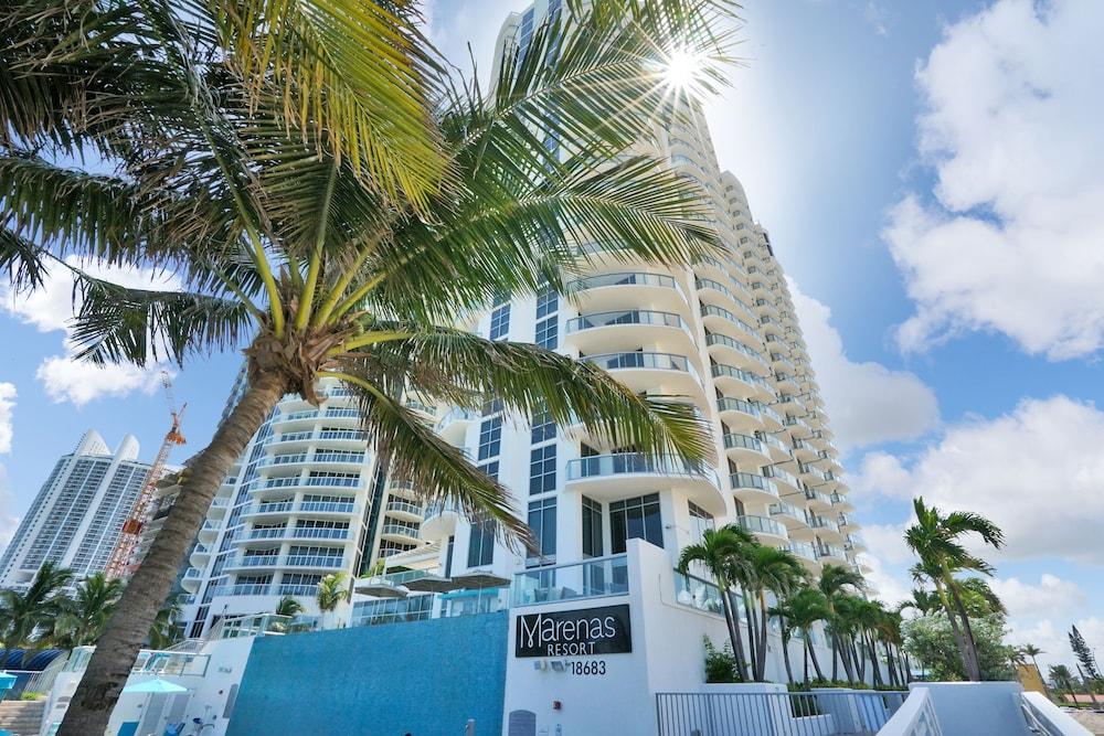 Marenas Beach Resort by FMM photo 40
