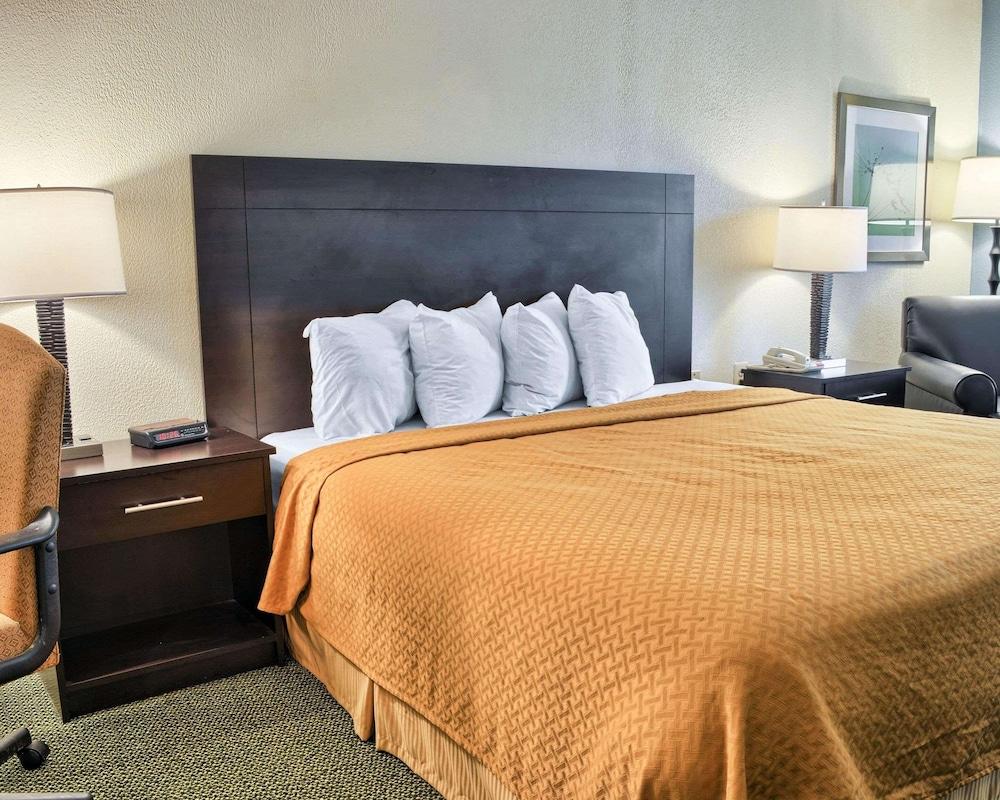 Quality Inn Thornburg photo 5