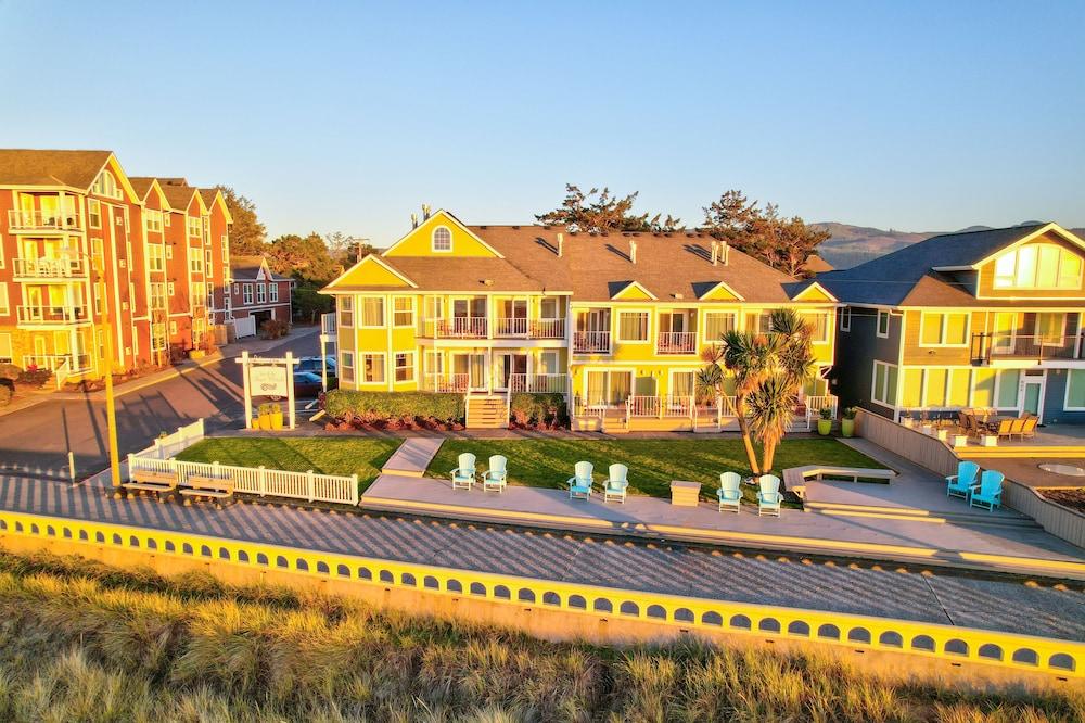 Inn of the Four Winds Oceanfront Seaside photo 1