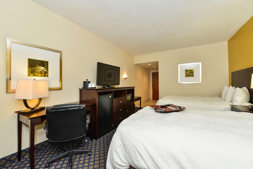 Hampton Inn by Hilton Petersburg Fort Lee photo 19