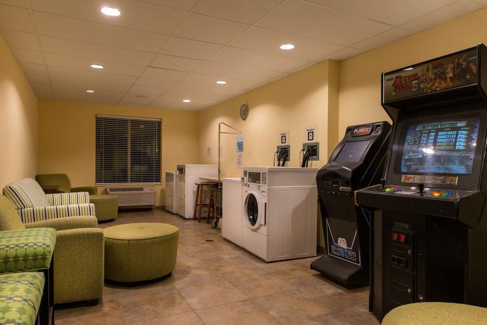 Holiday Inn Express Hotel and Suites Scranton by IHG photo 49