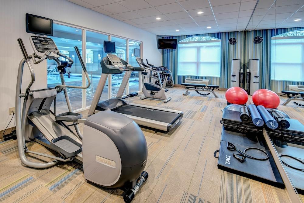 Holiday Inn Express Woodbridge by IHG photo 45