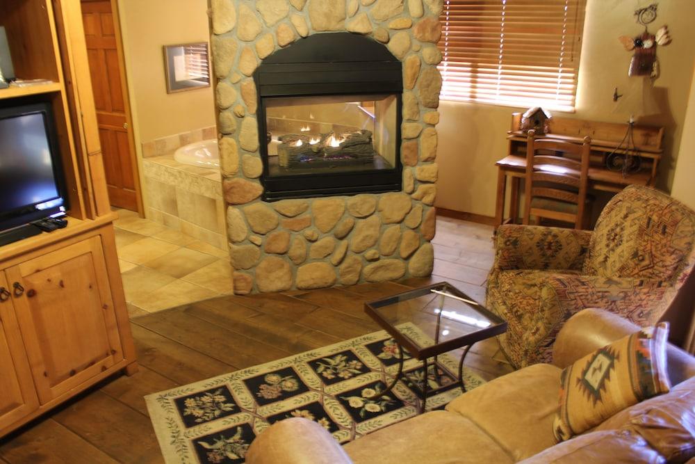 Adobe Village Inn photo 40