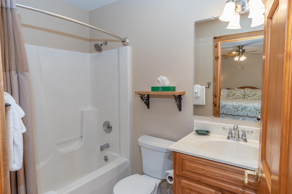 Wilder Inn photo 29
