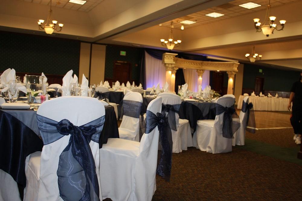 Holiday Inn Selma - Swancourt by IHG photo 37