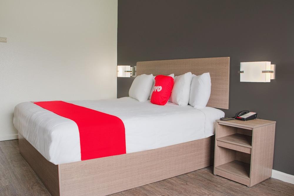 Americas Best Value Inn Donaldsonville photo 2