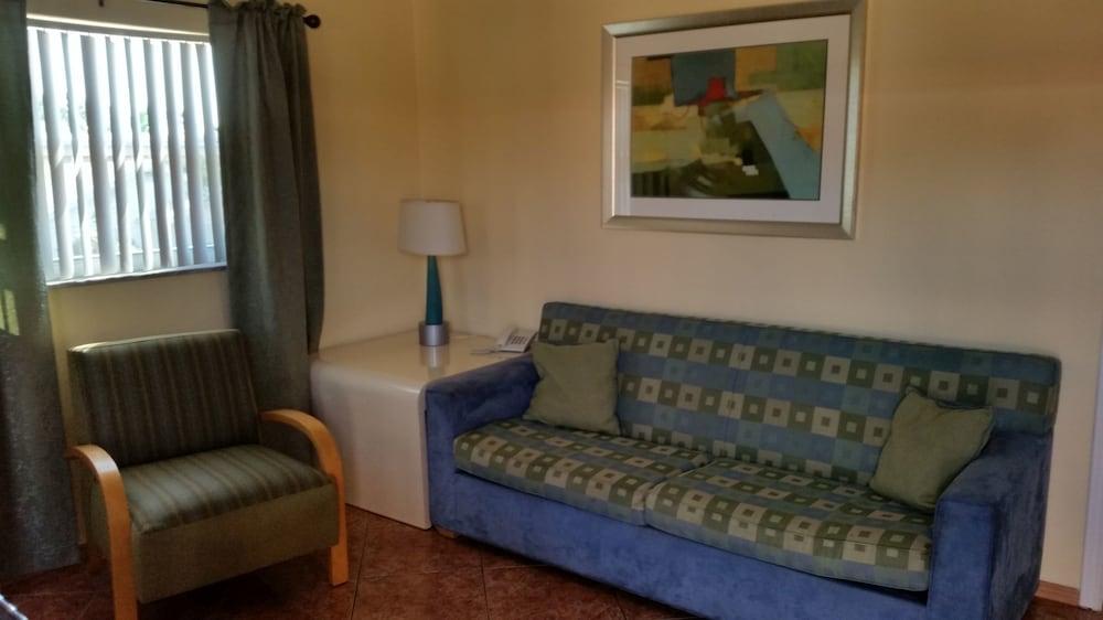 Lago Mar Motel and Apartments photo 10