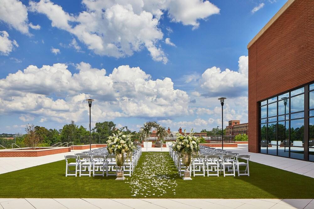 UNC Charlotte Marriott Hotel & Conference Center photo 49