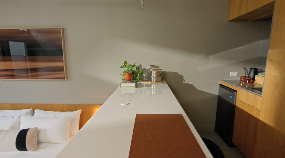 Frame Hotel - SoCo photo 15