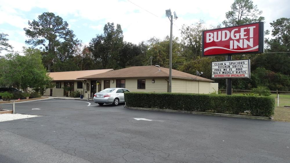 Budget Inn photo 1