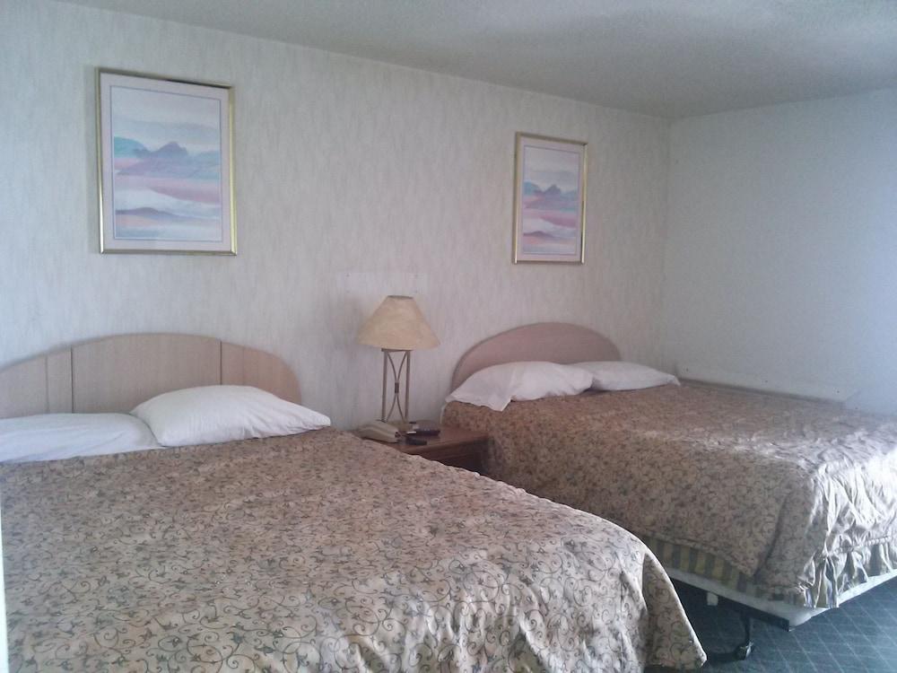 Val U Stay Inn and Suites photo 2