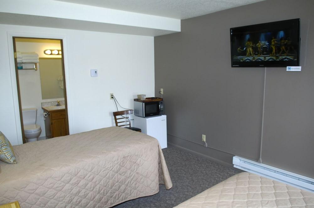Trout Montana Motel photo 10